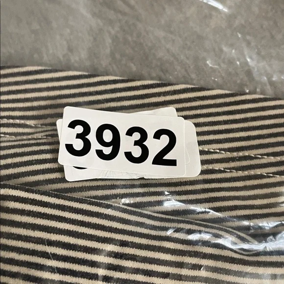 Lululemon Striped Racerback Tank Top 8 - Picture 7 of 7